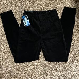 🌸 3 for $20/ NWT 🏷️ KENDALL+KYLIE WOMENS PANTS